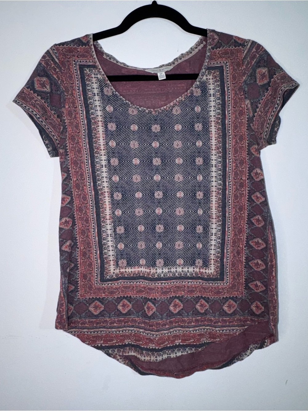 Lucky Brand Women’s Small Boho Geometric Print Short Sleeve Scoop Neck Top
